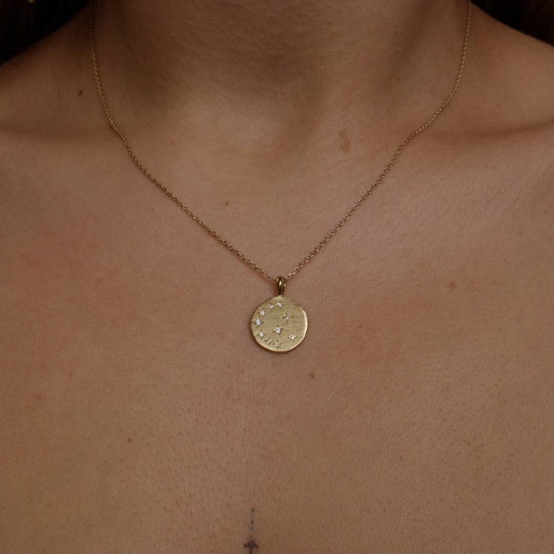Hope Medallion Necklace - Moonlight