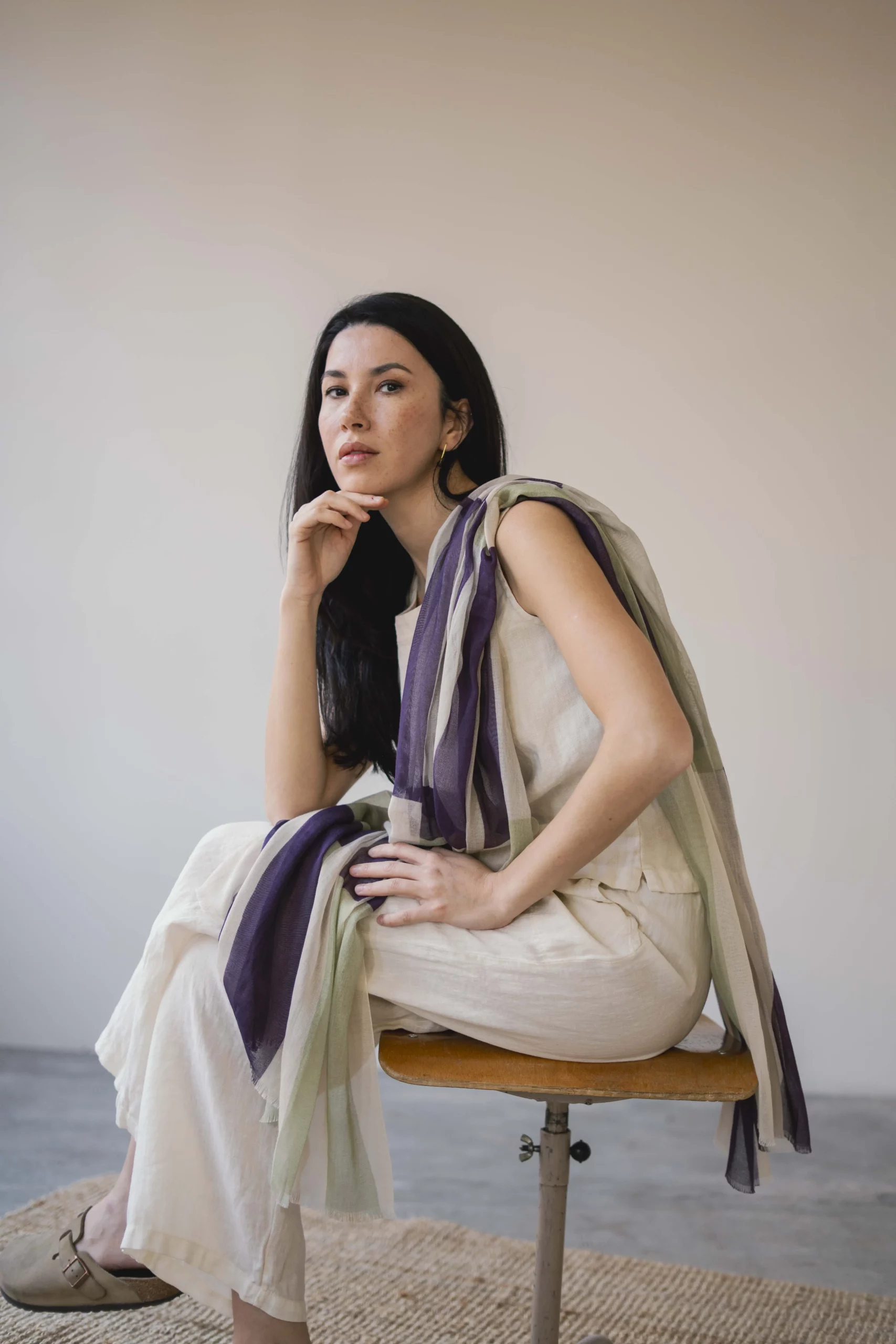 Neutro Pop Scarf