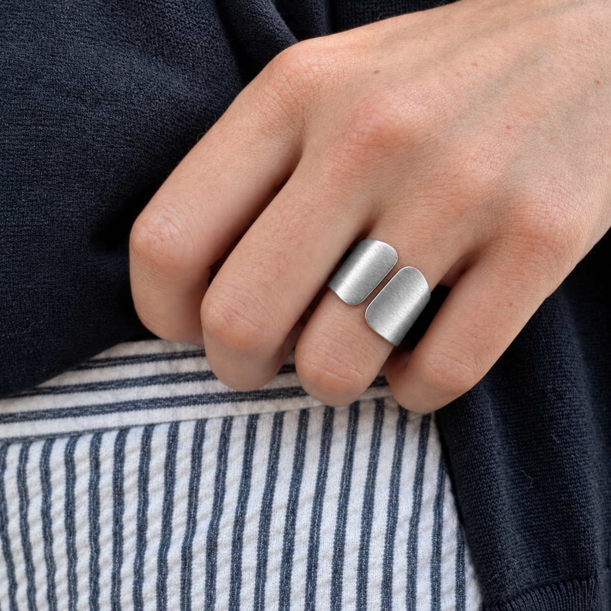 Nina Thin Ring - Silver