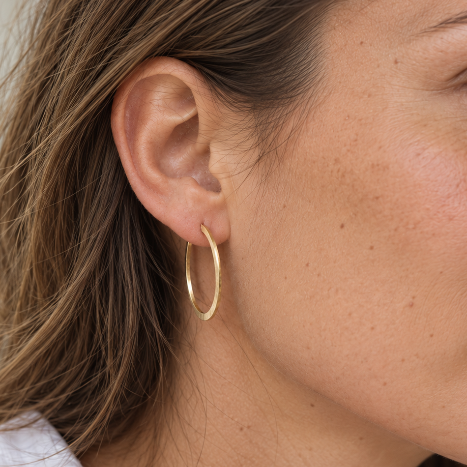 La Cala 'L' Hoop Earrings - Gold