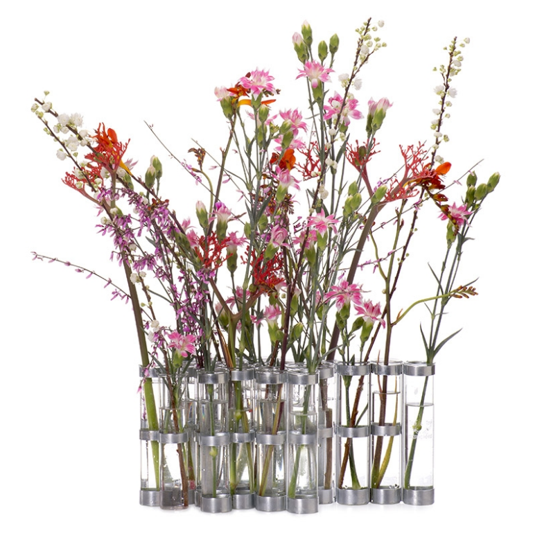 April Vase Classic