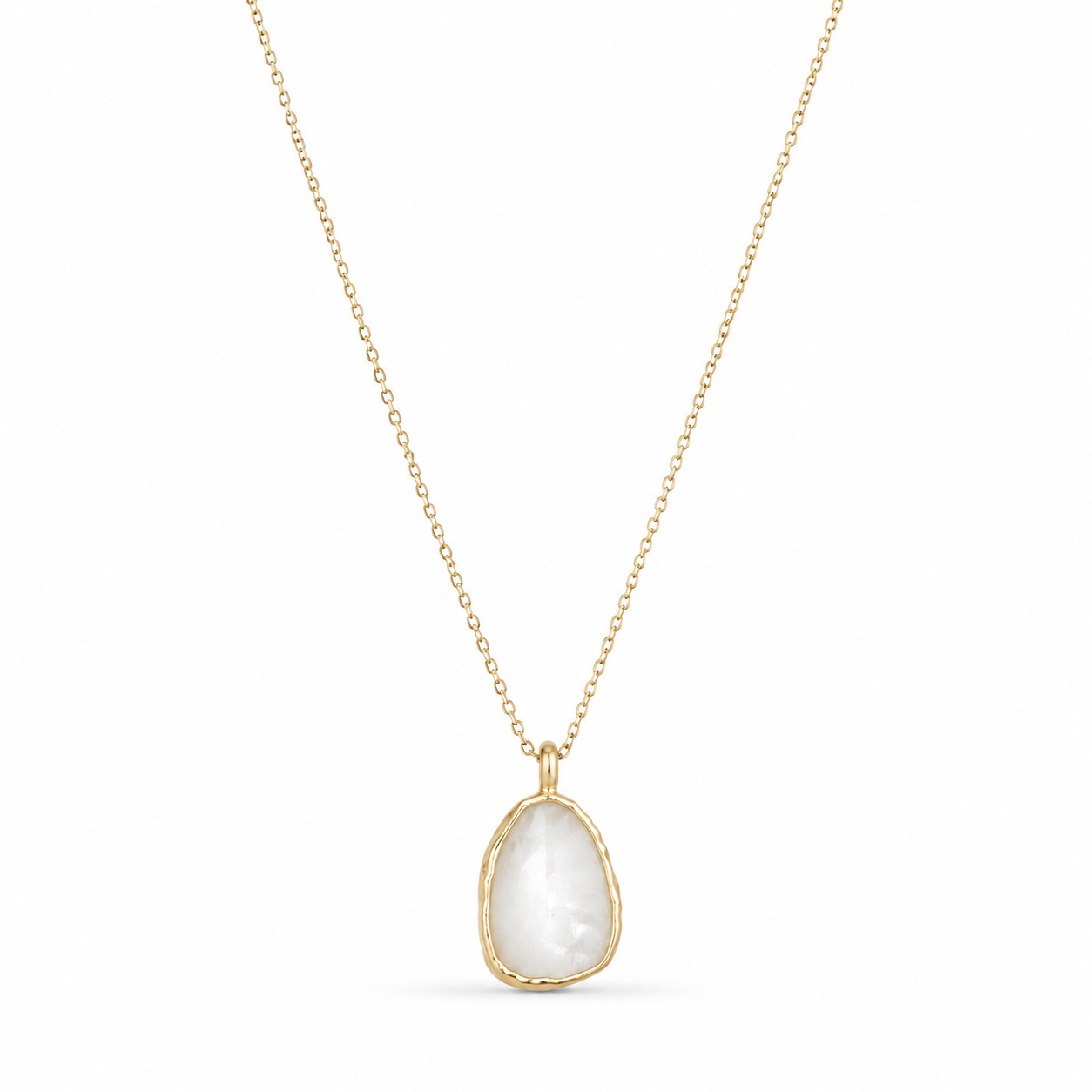Kara Pendant 50 White Agate