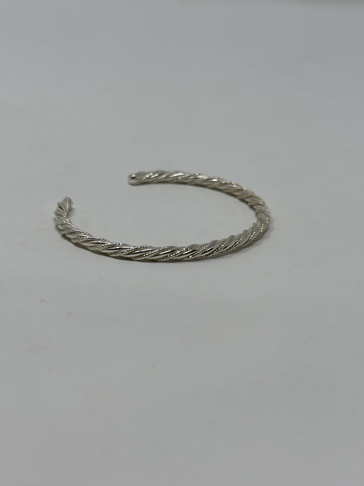 Hanka Twist Bracelet - Silver