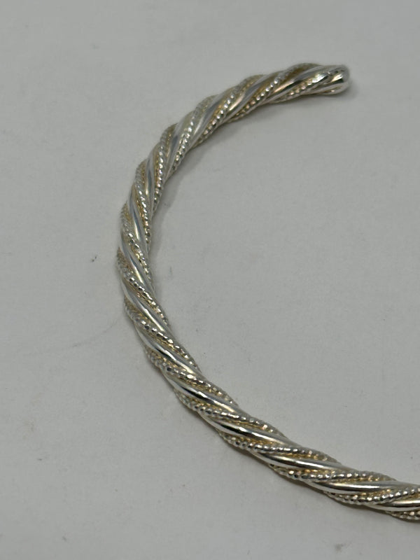 Hanka Twist Bracelet - Silver