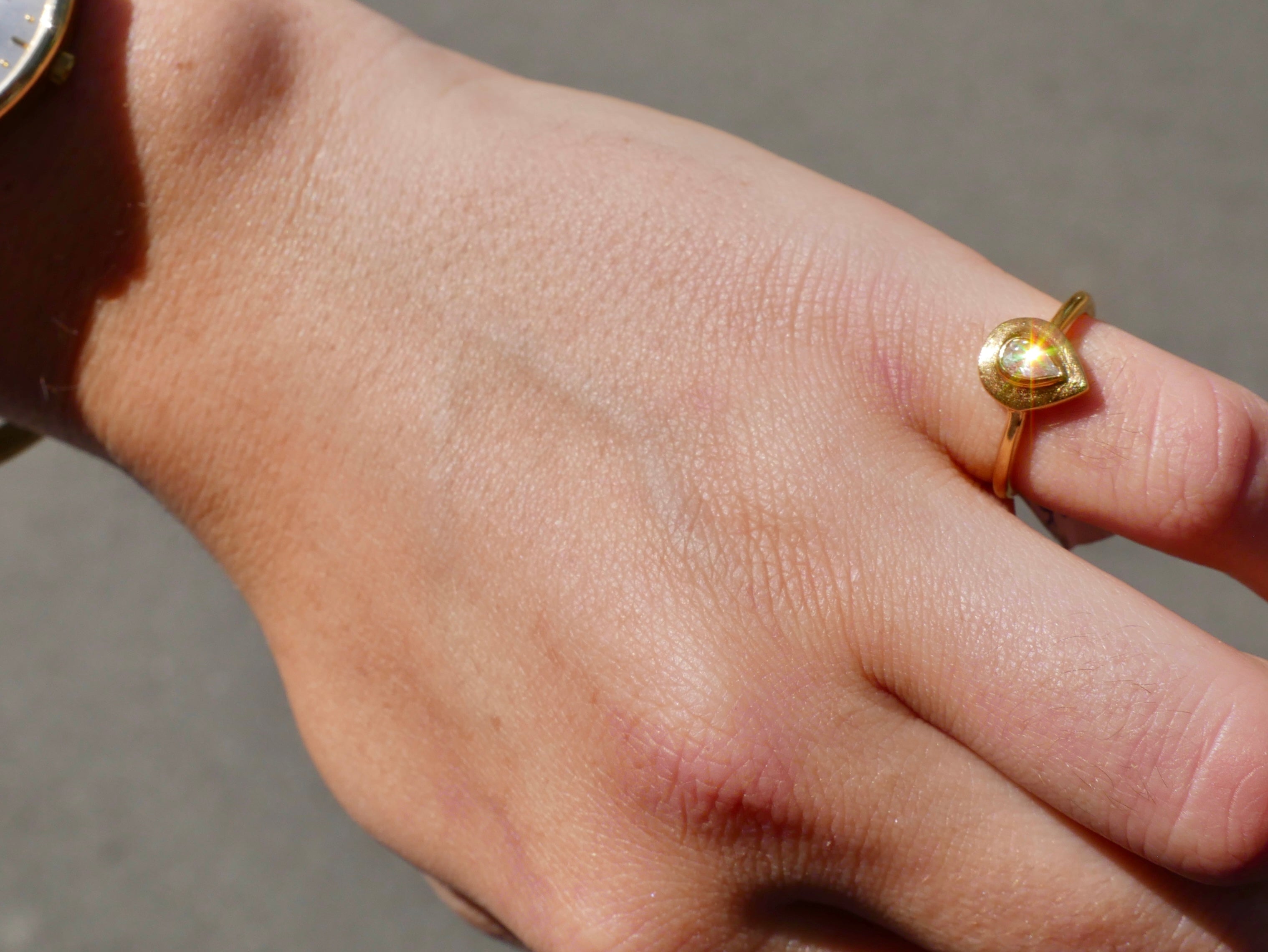 Teardrop Ring with Zirconium Crystal