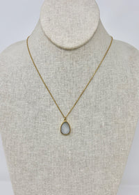 Kara Pendant 50 White Agate