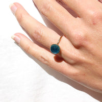 Pom Crystal Ring Dark Blue